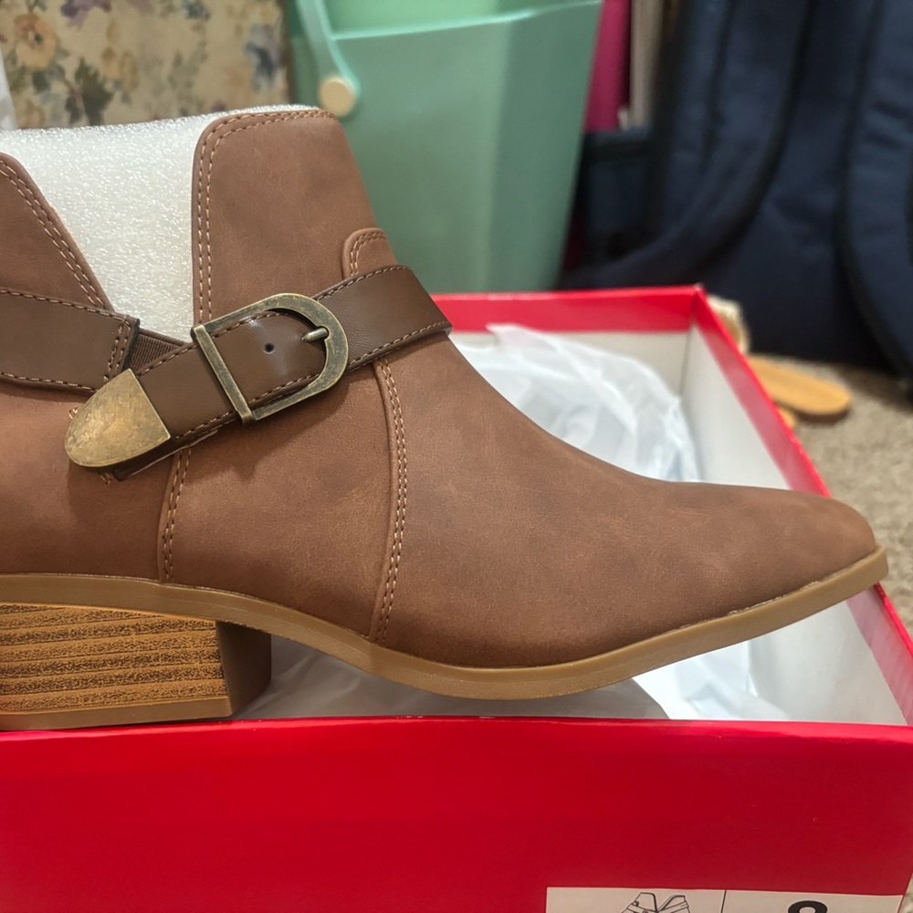 Wonderly Brown Ankle Booties with Side Buckle
